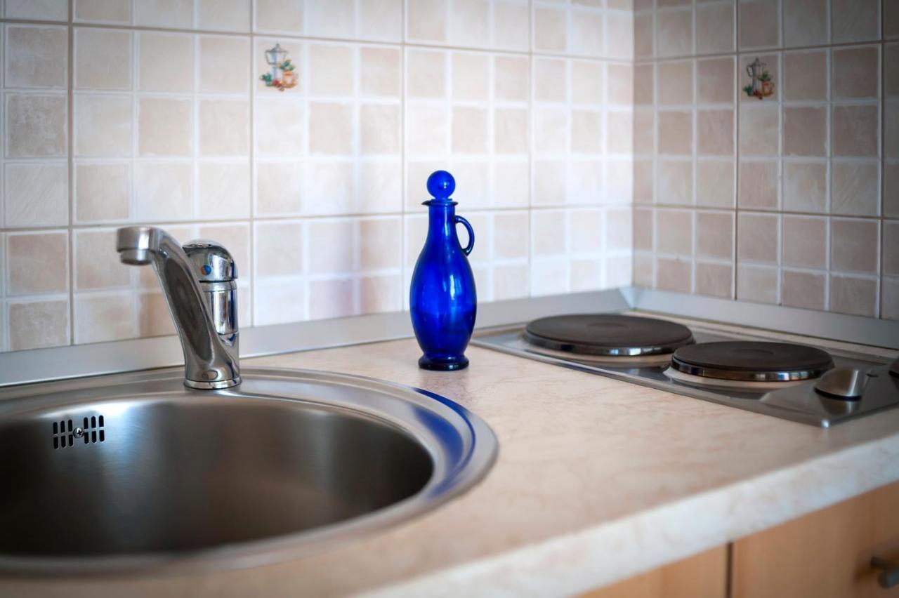 Banko Apartments Ровин Екстериор снимка